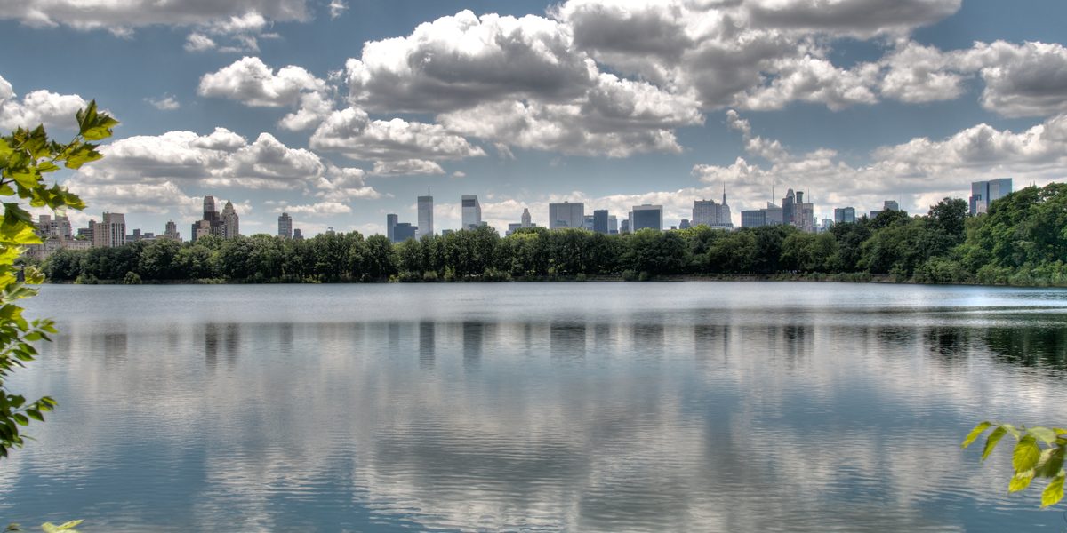 How to Stay Safe in an Unfamiliar City After Dark