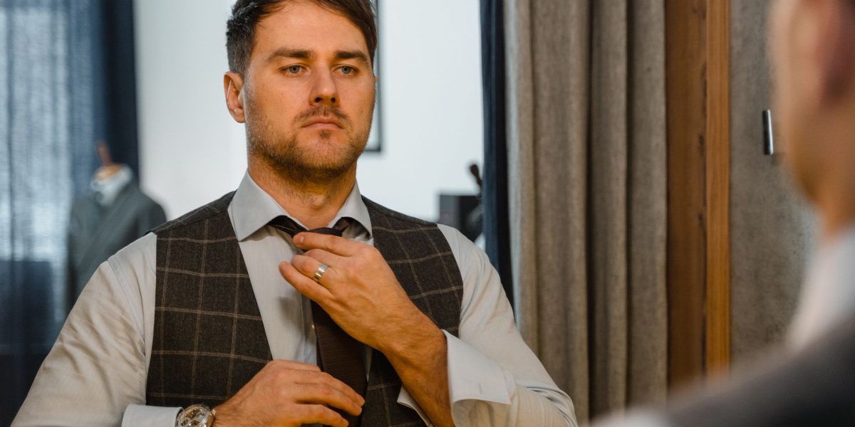 How to Tie a Tie: Three Classic Knots Every Adult Should Know