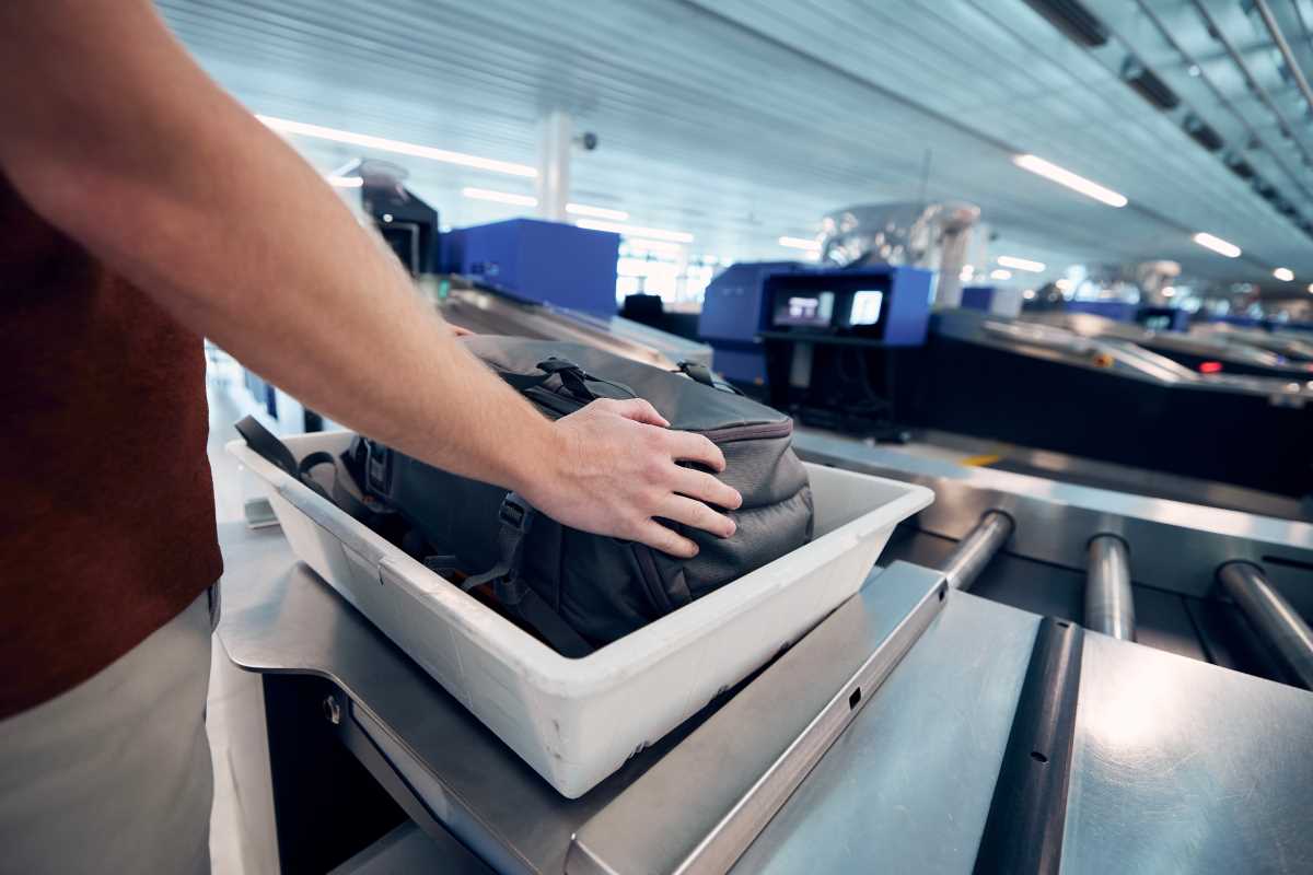 The Ultimate Guide to Navigating Airports Like a Pro